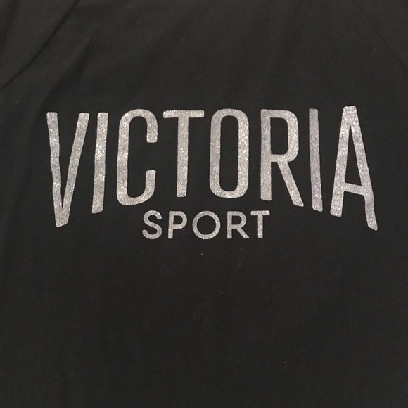 Victoria’s Secret Sport Long Sleeve Open Back Top Size Small - Picture 3 of 4